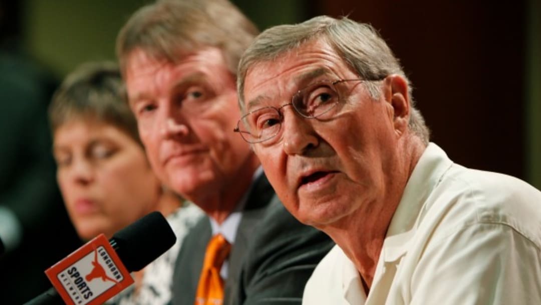 Report: DeLoss Dodds to step down as Texas athletic director