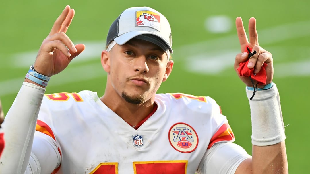 Chiefs Win Fifth Straight AFC West Division Title