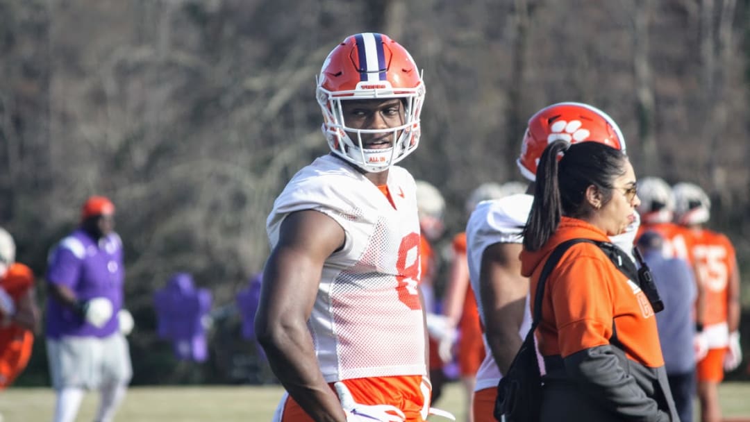 Clemson WR Adam Randall Already Looking Ahead to 2023: 'We're Going to Have Heck of a Team'