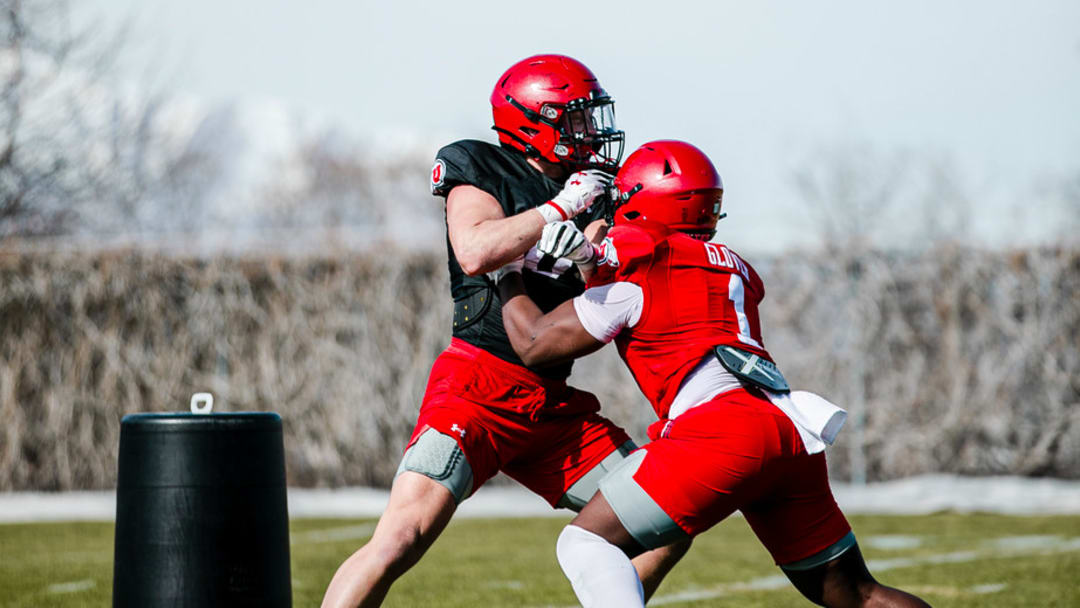 New freshman Carson Tabaracci has big shoes to fill as he adapts to the linebacker position during spring camp