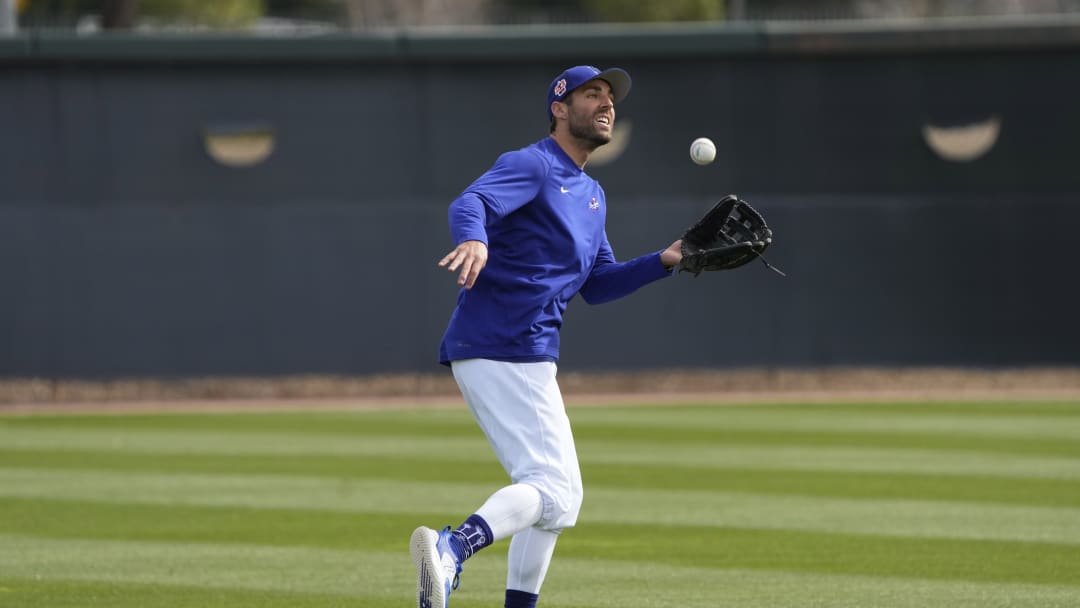 Dodgers News: Roberts Says Chris Taylor Will Ramp Up at Shortstop Following Loss of Gavin Lux