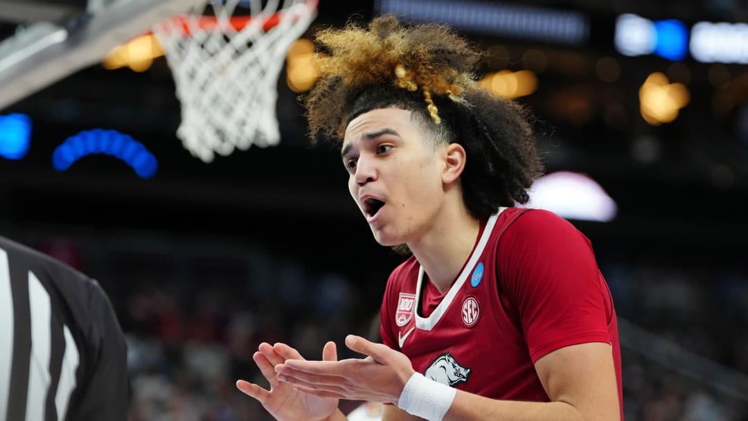 NBA Draft: Spurs Trade Up for 'Unselfish' Arkansas PG Anthony Black?