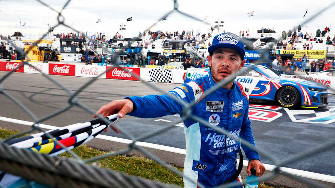 Kyle Larson bowls over Chase Elliott en route to weekend sweep at Watkins Glen