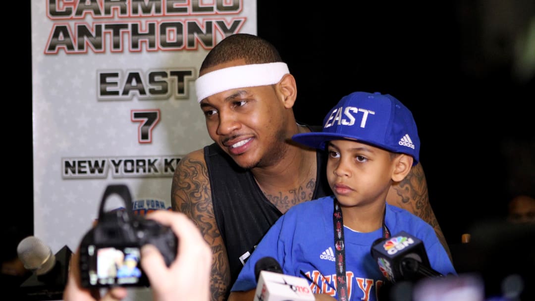 WATCH: Knicks Ex Carmelo Anthony, Son Kiyan Do 1-on-1 Battle