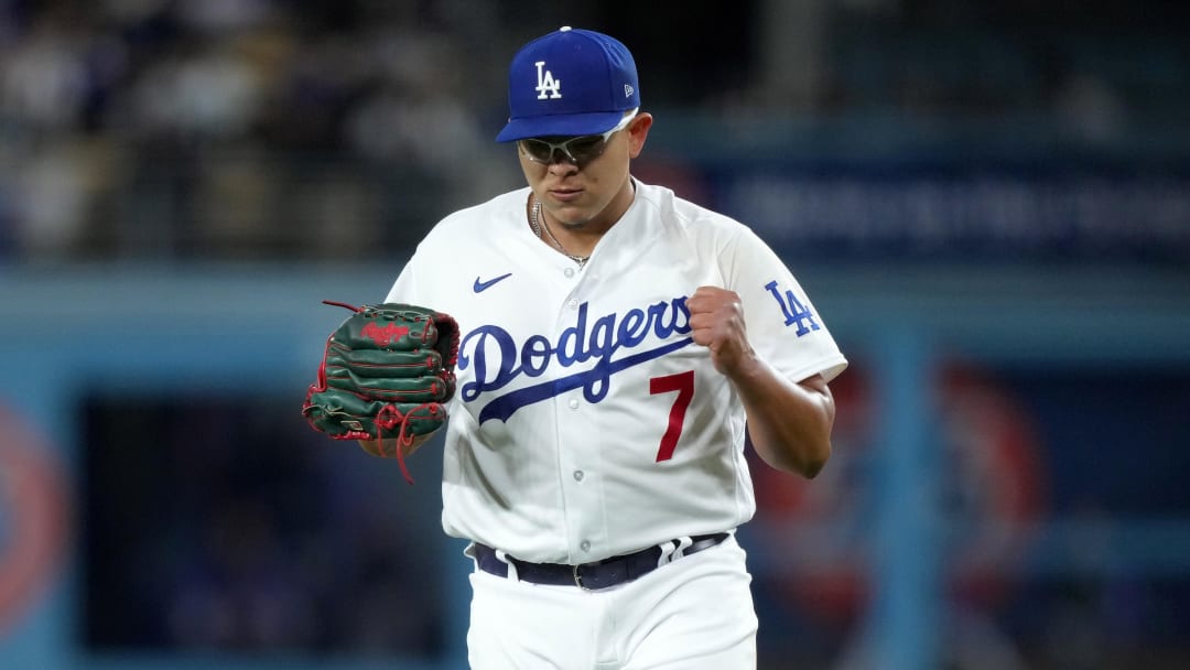 Dodgers Fans React to the Julio Urias News