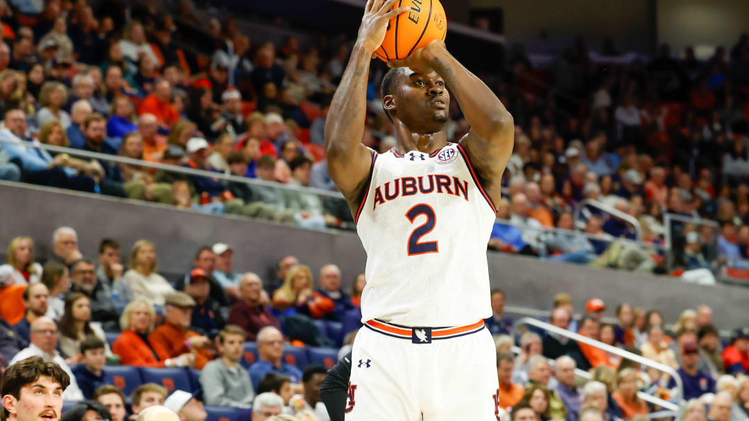 Auburn Basketball Star To Return in 2024 From Knee Injury