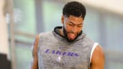 Lakers' Anthony Davis Wants to Win Defensive Player of the Year