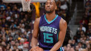 Hornets G Walker sits out game vs Cavs with sore knee