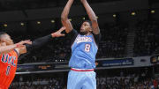 Gay's free throws lift Kings over Thunder in arena finale