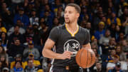 Warriors’ Stephen Curry (shin contusion) starts vs. Hornets