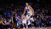 Curry does it all again as Warriors dismantle Spurs, 120-90