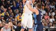 Klay Thompson's big scoring night leads Warriors past Mavs