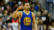 Curry lights up Wizards for Warriors' 8th straight win