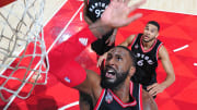 Lowry sizzles in 4th, Raptors rally from 17 down to win