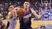 Suns center Alex Len to miss one week after breaking nose