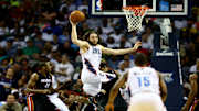 Report: Josh McRoberts emerges as serious candidate for Heat