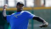 Former NBA star Tracy McGrady receives spring training invite from Sugar Land Skeeters