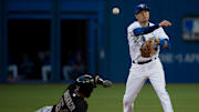 Hutchison pitches Blue Jays past White Sox 5-0