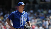 Royals' Jeremy Guthrie allows 11 runs in one inning of work vs. Yankees