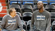 Timberwolves’ Kevin Garnett pays tribute to coach Flip Saunders