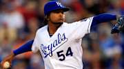 Braves sign Ervin Santana to one-year deal to fix broken rotation