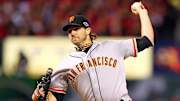 Giants formally part ways with Barry Zito