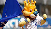 Court hearing case of Royals fan injured by hot dog thrown by mascot