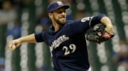 Report: Brewers closer Jim Henderson out for 'a while' with pulled hamstring