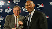 Mariano Rivera receives achievement award before World Series Game 2