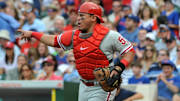 Carlos Ruiz re-signs with Phillies for 3 years, $26 million