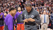 Kawhi Leonard Receives Ring and Warm Welcome in Toronto Return