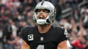 Saints QB Derek Carr Gets Ultimate Praise With Comparison to Future Hall-of-Famer