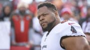 Eagles Sign DT Ndamukong Suh to One-Year Contract