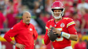 How Patrick Mahomes, Chiefs Offensive Coaching Staff Keep Everyone Guessing