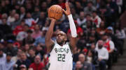 Espera regresar ante los Suns. Khris Middleton de los Bucks se recupera de su lesión de tobillo.