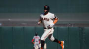 SF Giants star turned coach sees himself in infielder Casey Schmitt