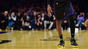 LeBron James Debuts Nike LeBron 21 'Oregon Ducks'