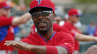 Is Phillies manager Ryne Sandberg feuding with Jimmy Rollins?