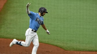 Lowe Homers Twice in Rays' Win over Dodgers