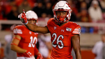 College Football Week 7 Best Bets: It's Time to Bet Pac-12 Favorites