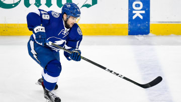 Cory Conacher looks to prove he belongs in late-season push with Lightning