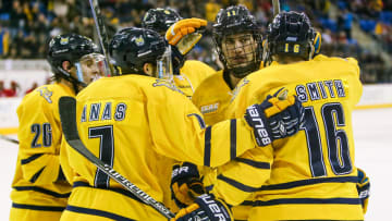 Quinnipiac earns top seed in 2016 NCAA men's hockey tournament