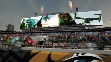 Jaguars show off world's largest scoreboard