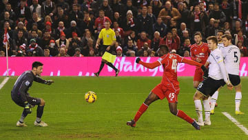 Mario Balotelli (who else?) saves Liverpool in crowded table, more EPL