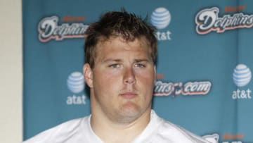 Report: Richie Incognito expected to file grievance against Dolphins