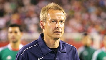 Klinsmann pushes his players to break free of comfort zones abroad