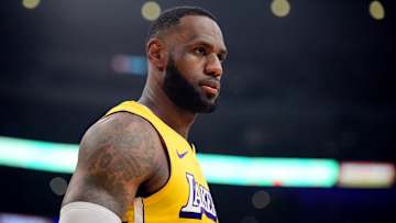 LeBron James Aggravates Groin Injury, Lakers Not Rushing Him Back