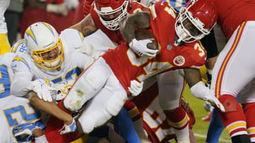 Darwin Thompson, Byron Pringle Highlight Chiefs' Offense Against Chargers