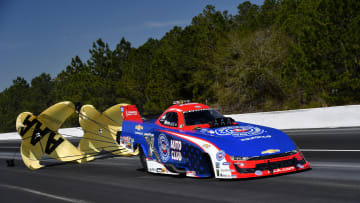 NHRA: Hight, Ashley, Enders lead the way in first day of Winternationals qualifying