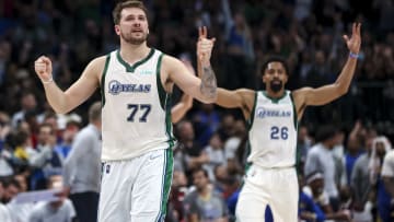 ‘Grown Up’ Mavs Overcome Shot-Clock Blunder in Win Over Warriors